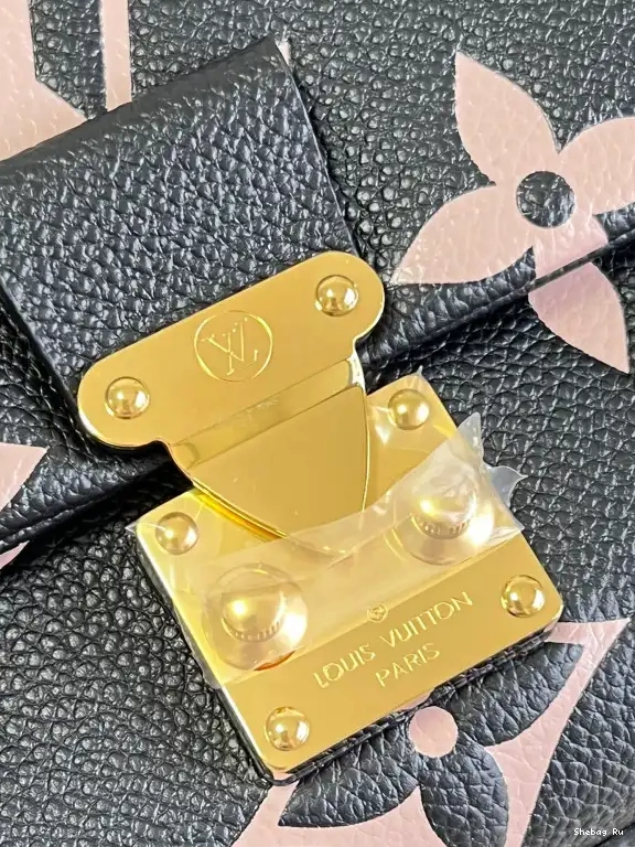 BB LOUIS MADELEINE VUITTON 0610